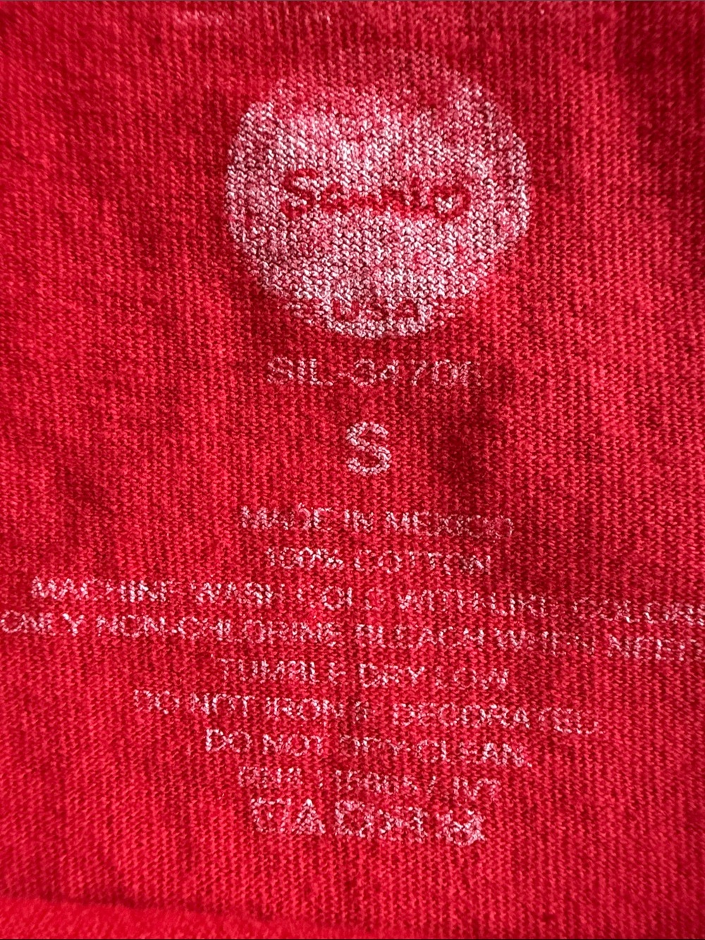 Sanrio Hello Kitty Classic Red Graphic Tee Size Small T-shirt Women’s - Picture 8 of 9